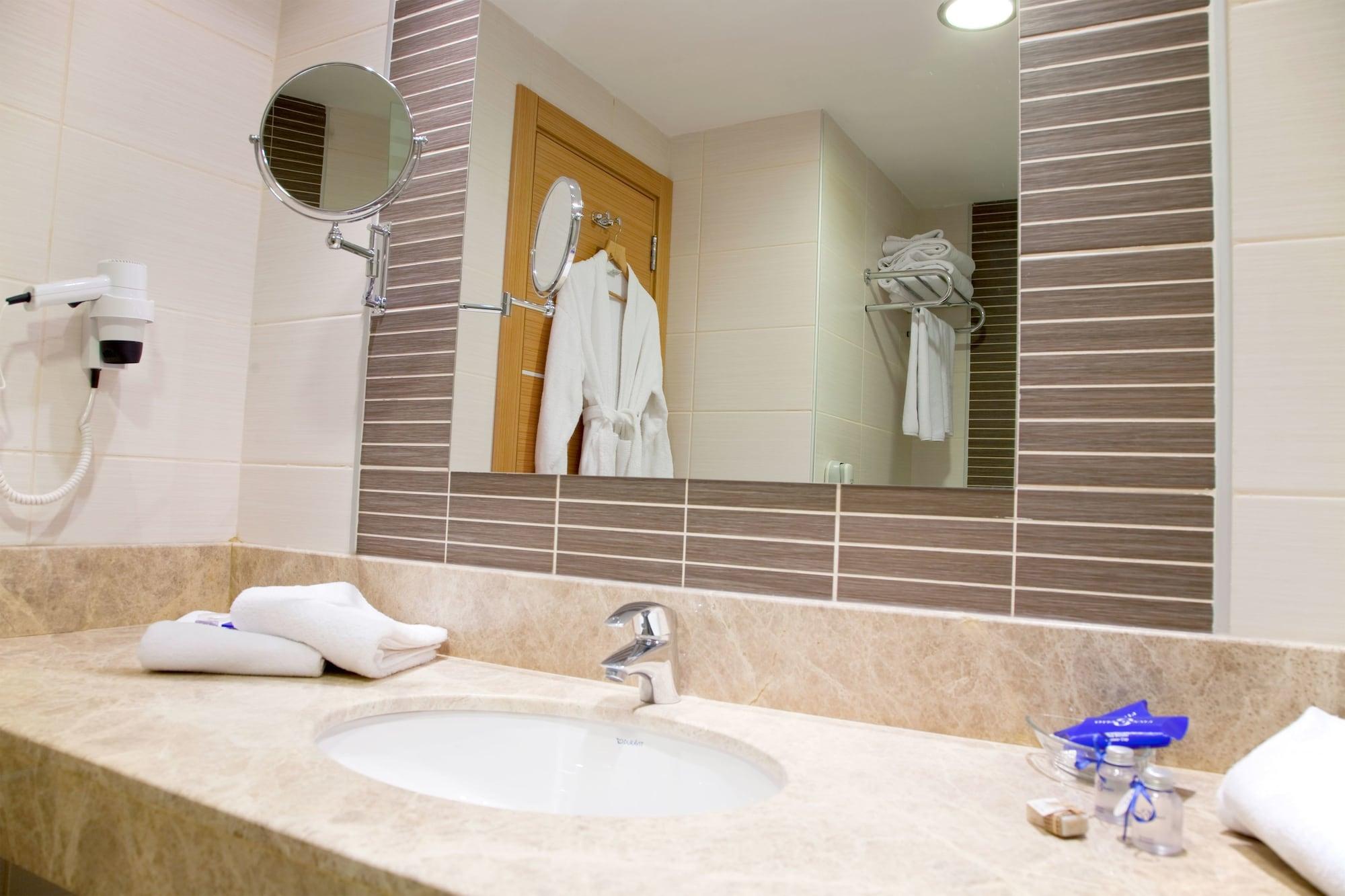 Hotel Tunali Анкара Екстер'єр фото